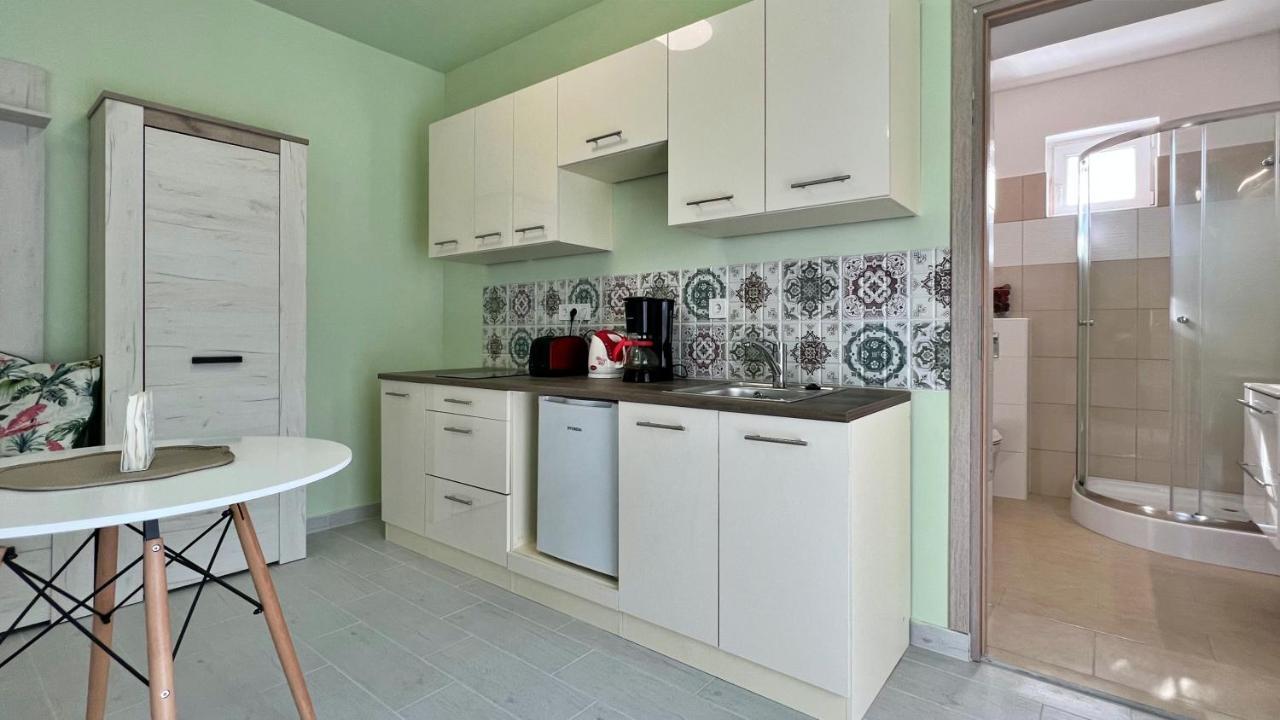 גיור Gardencity Apartmanhaz מראה חיצוני תמונה