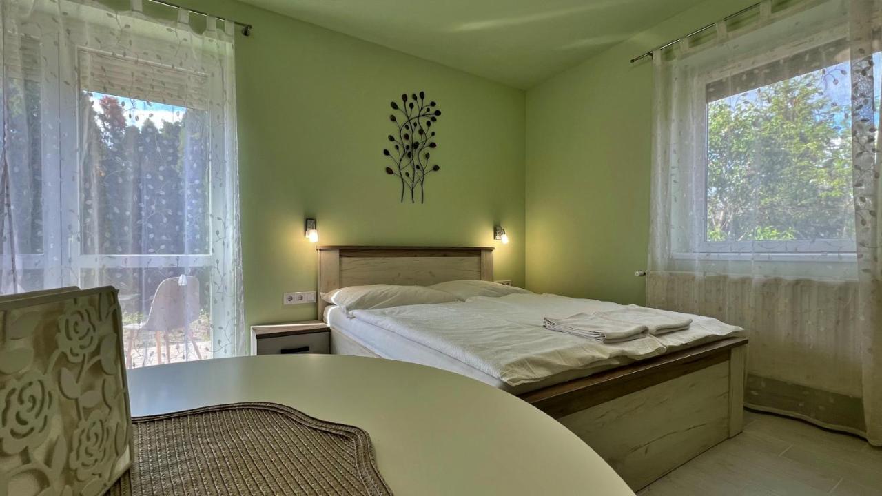 גיור Gardencity Apartmanhaz מראה חיצוני תמונה